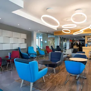 *** Hotel Express Lisbon Airport By Ihg Portugal
